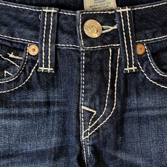 True Religion shorts - Picture 4 of 8